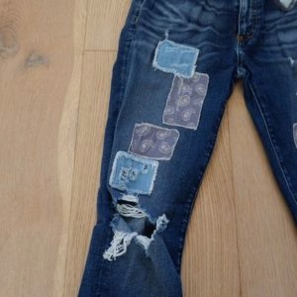 Vintage Patched Skinny Jeans - Picture 3 of 4